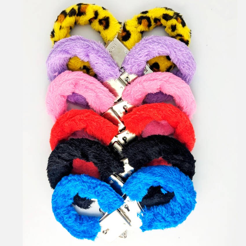 Esposas metálicas con peluche y llaves - Imagen de 5