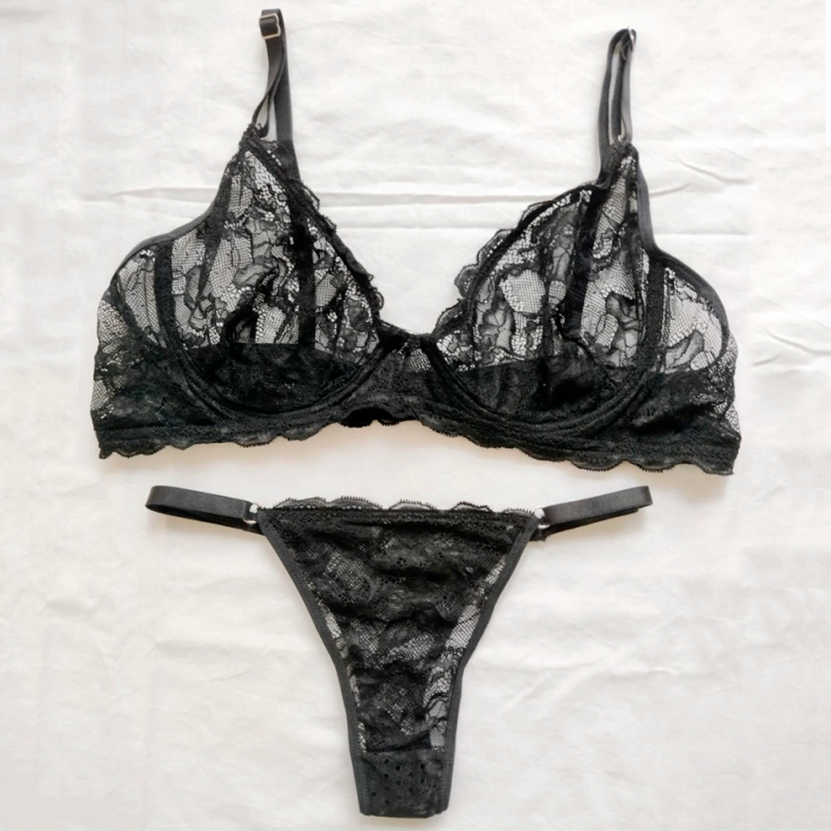 Pack X3 Conjunto Puntilla Corpiño Aro Sin Relleno Y Tanga Less - Imagen de 9